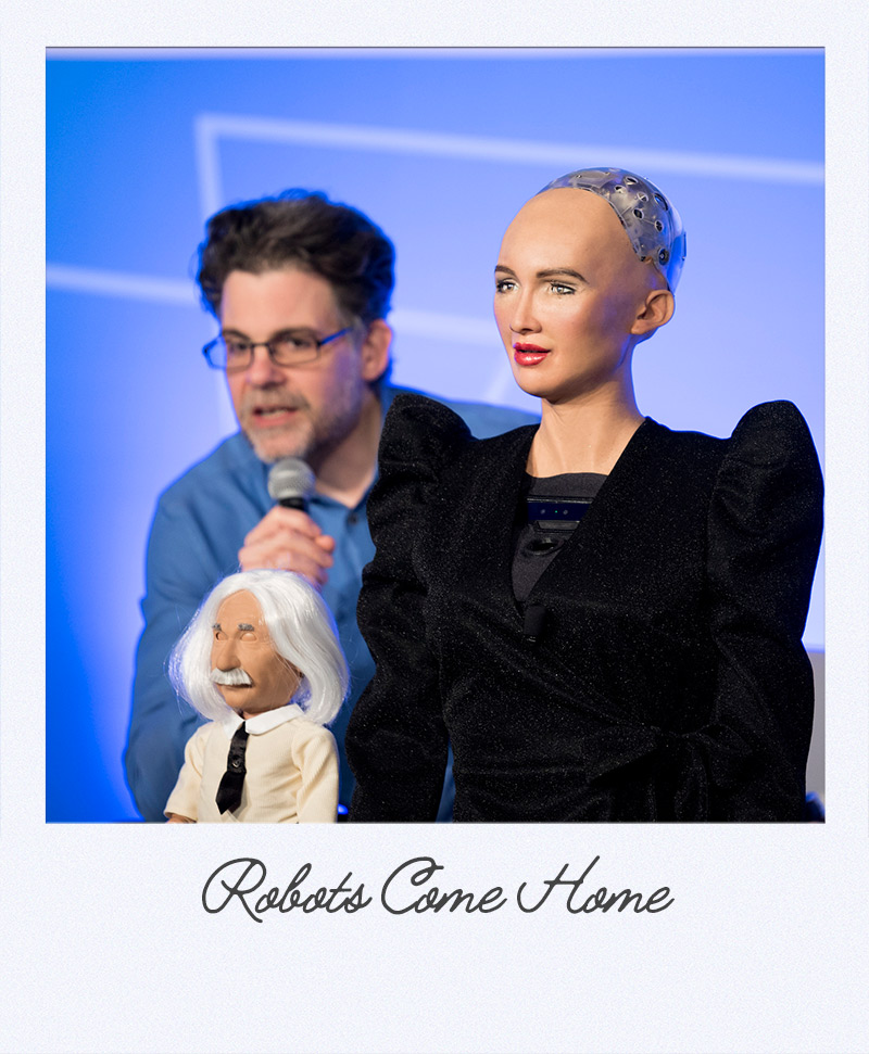 ROBOTSCOMEHOME